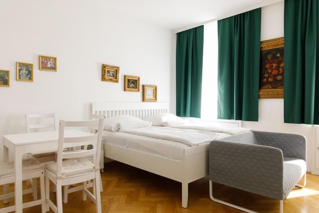 Апартаменты Vienna-Flats Self Check-In Экстерьер фото